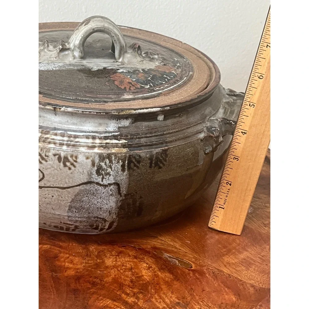 Artisan Studio Pottery Lidded Casserole Dish Hand Thrown Stoneware Brown Tan‎